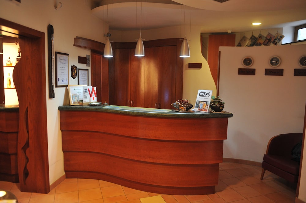 Due Torri 18/56
