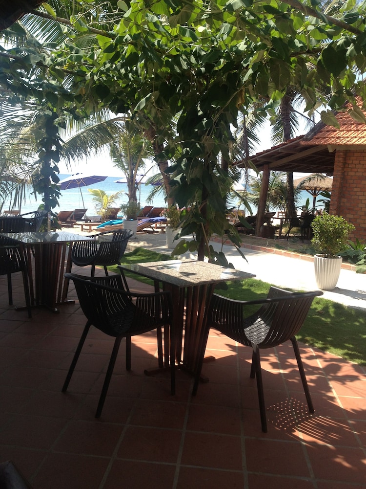 Phu Quoc Kim - Bungalow On The Beach 53/72