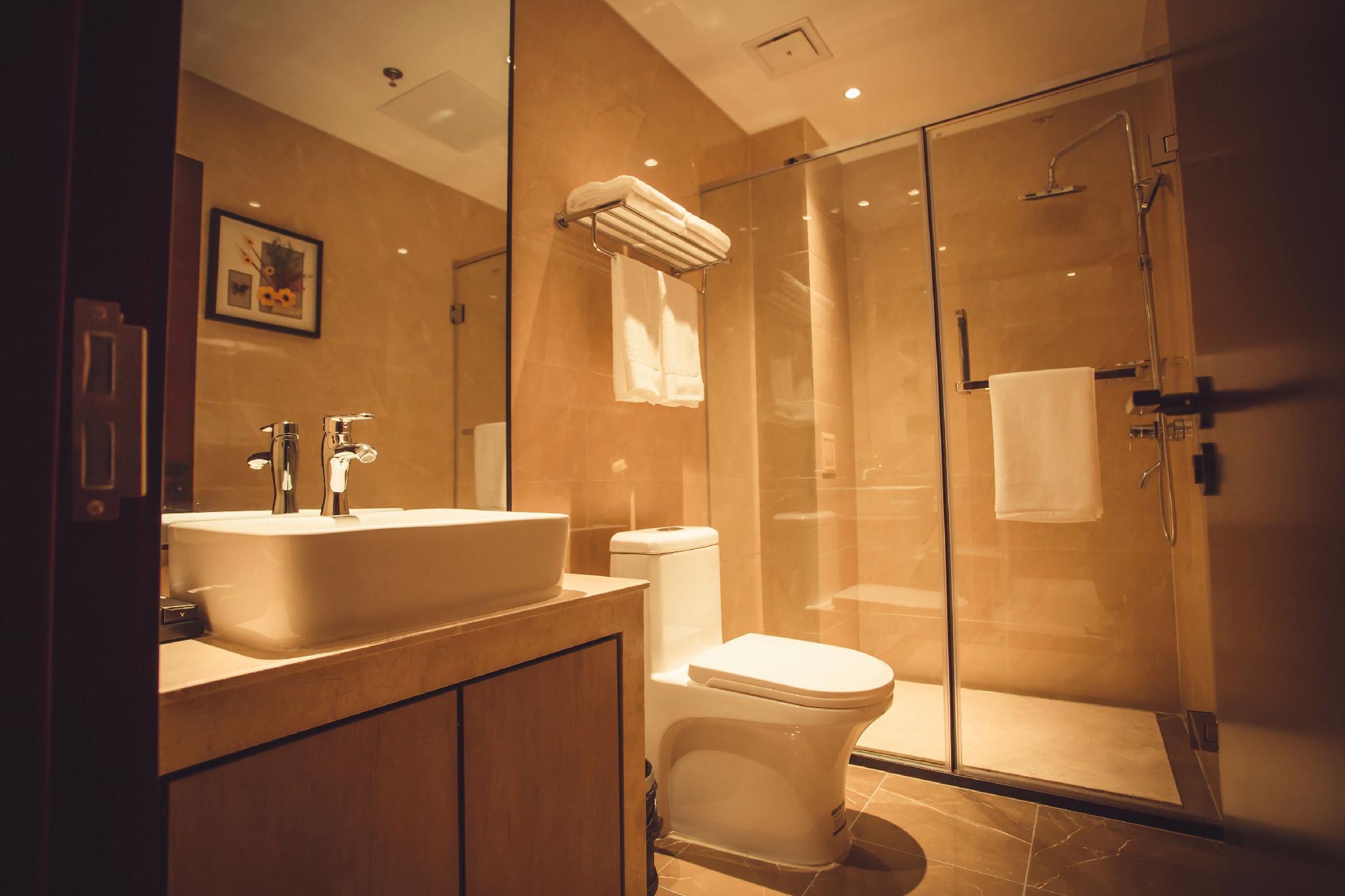 Ramada Encore by Wyndham Linqu Downtown 36/37
