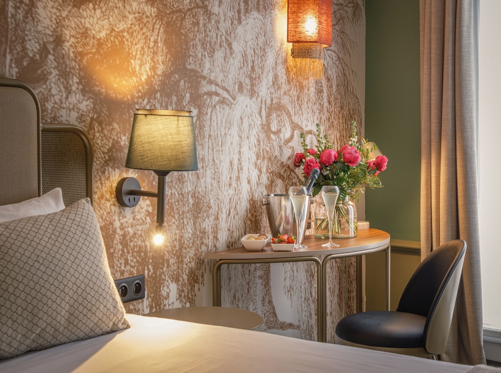 Avalon Appart Hotel Paris Gare Du Nord 49/64