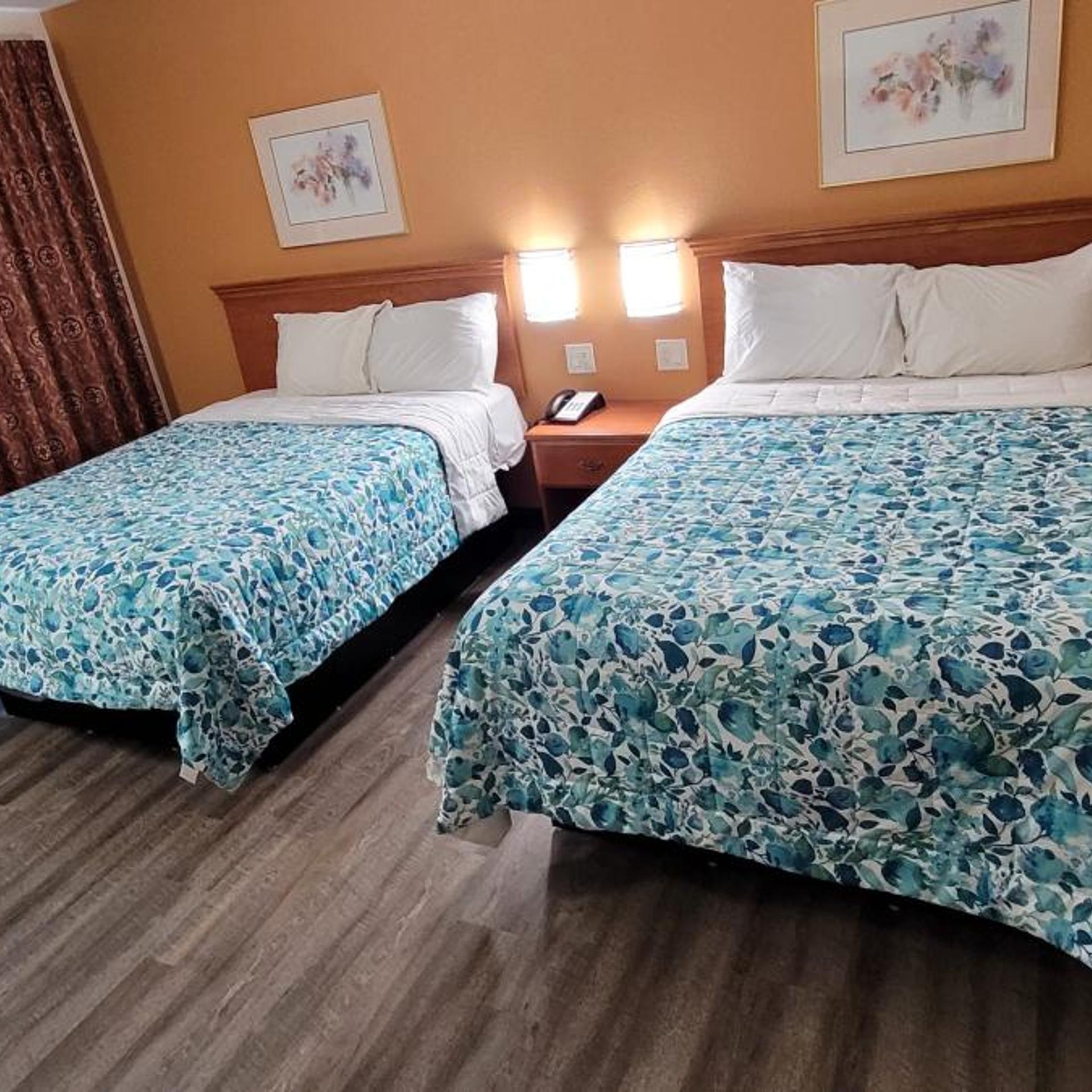 Harvey's Motel SDSU La Mesa San Diego 6/44