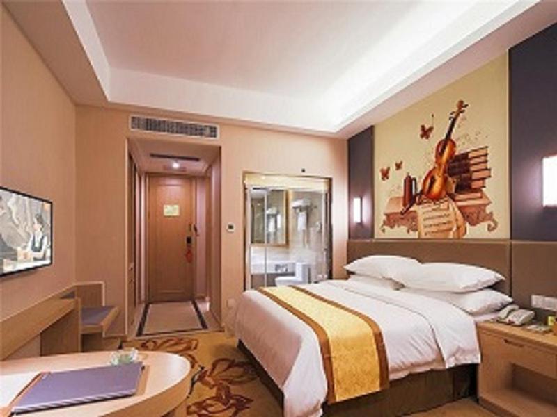 Vienna International Hotel (Sun Yat-sen Mausoleum, Nanjing Agricultural University) 9/15