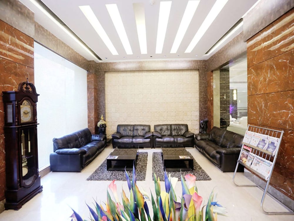 Venizia Sarovar Portico (ex Grand Venizia) 34/55