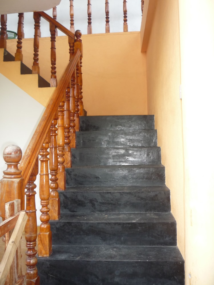 Beach Lagoon Guest House 50/50