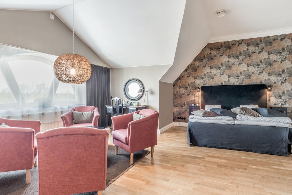 Blommenhof Hotel 35/42