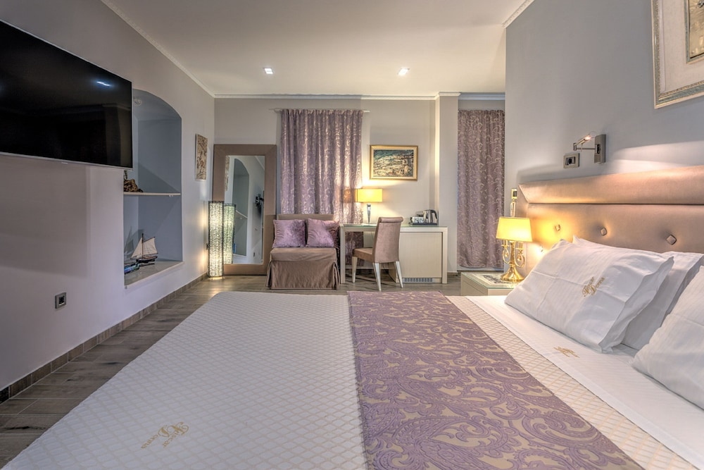 Fiscardonna Luxury Suites 10/50