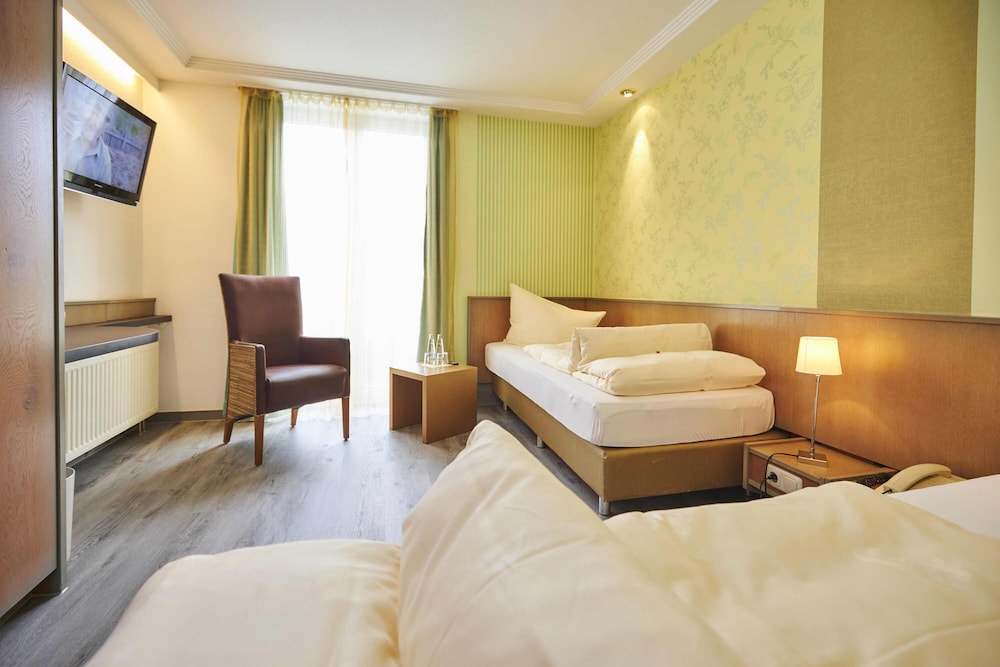 Flairhotel Zum Schwarzen Reiter 11/70