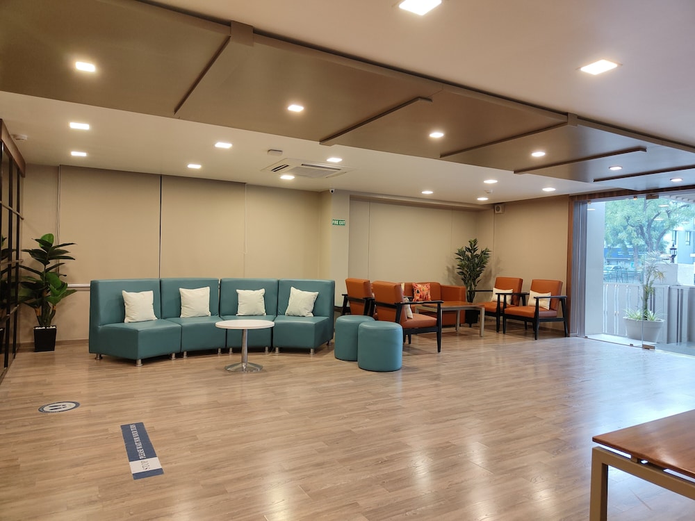 Kanak Beacon Hotel Ahmedabad 29/41