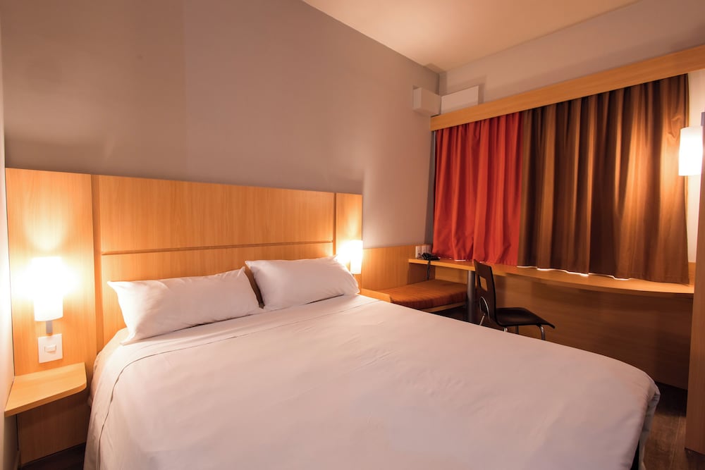 Ibis Presidente Prudente 11/50
