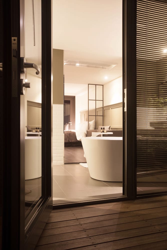 Junior Suite, Double Bed, Gaden Hotel 3/3