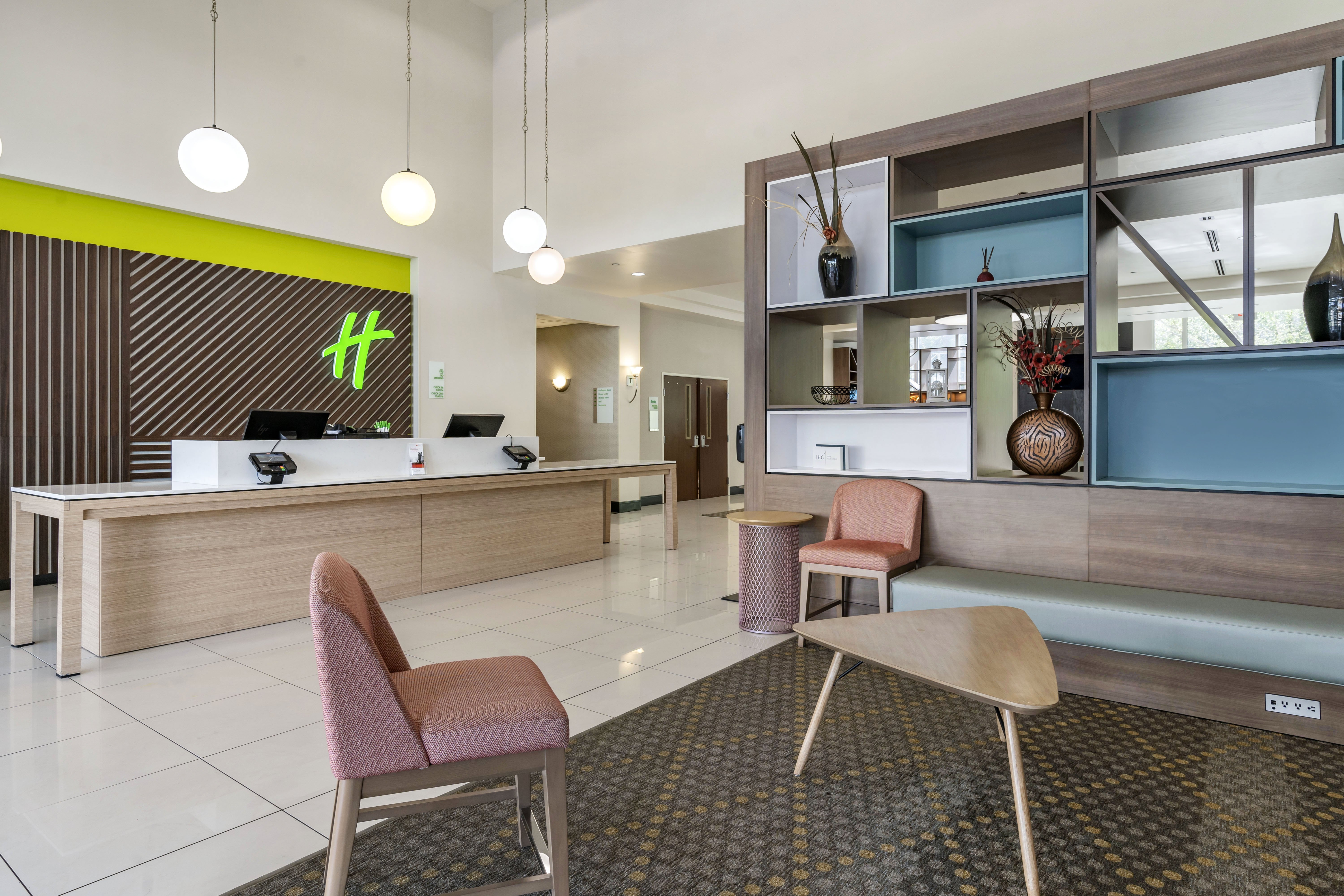Holiday Inn Louisville Airport South 15/62