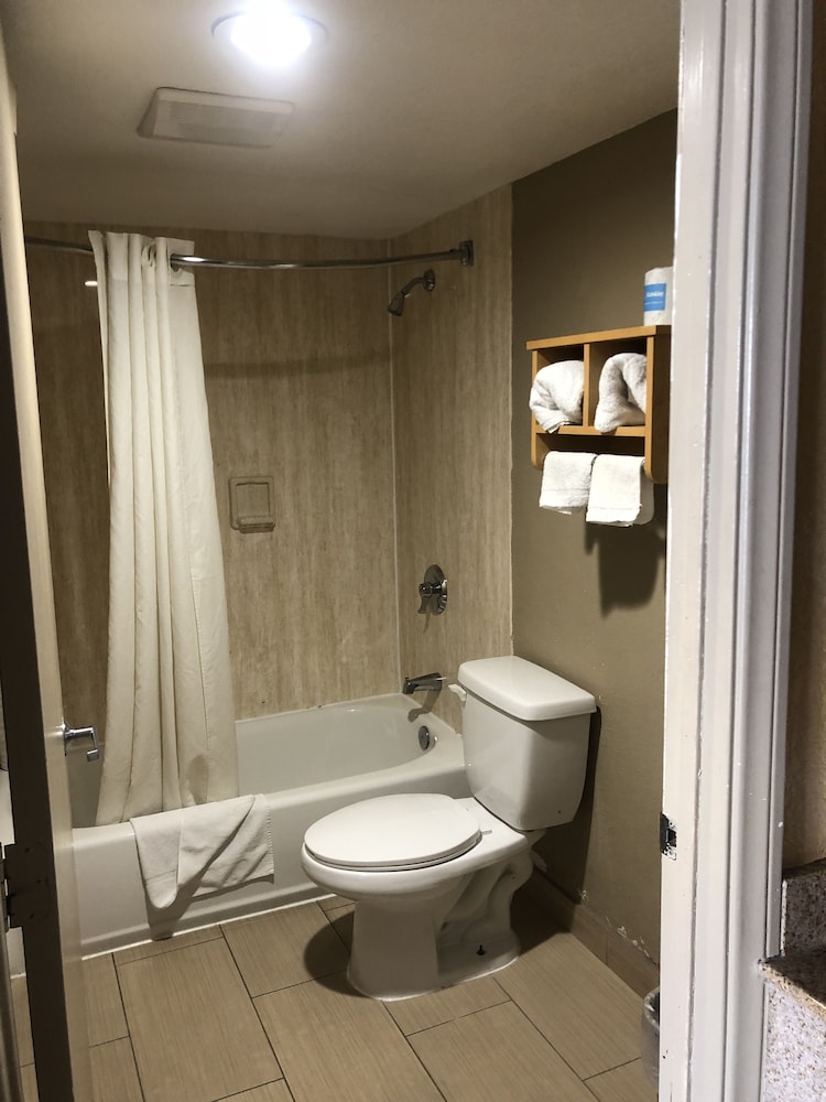 Northgate Motel 28/32