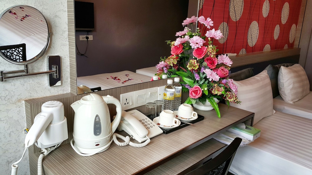 Hotel Golden View Nilai 17/25