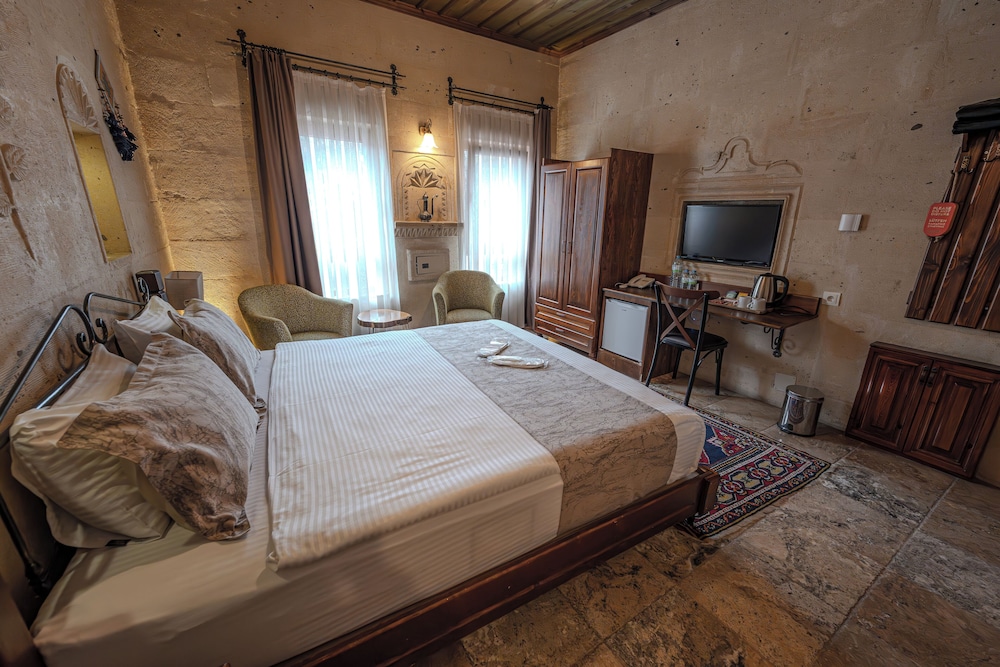 Osmanbey Cave Hotel 11/48