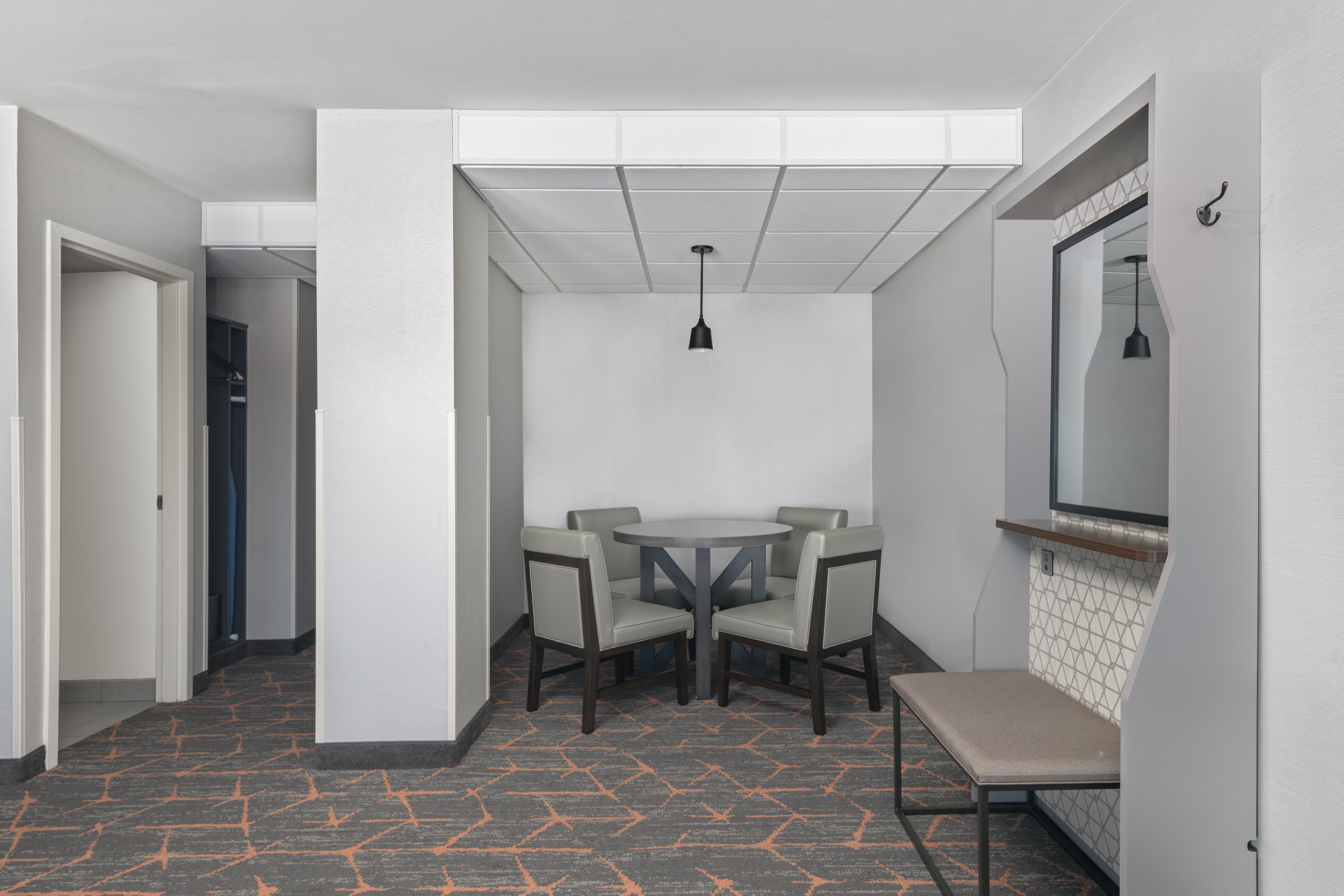 Holiday Inn Portland-By The Bay 41/74