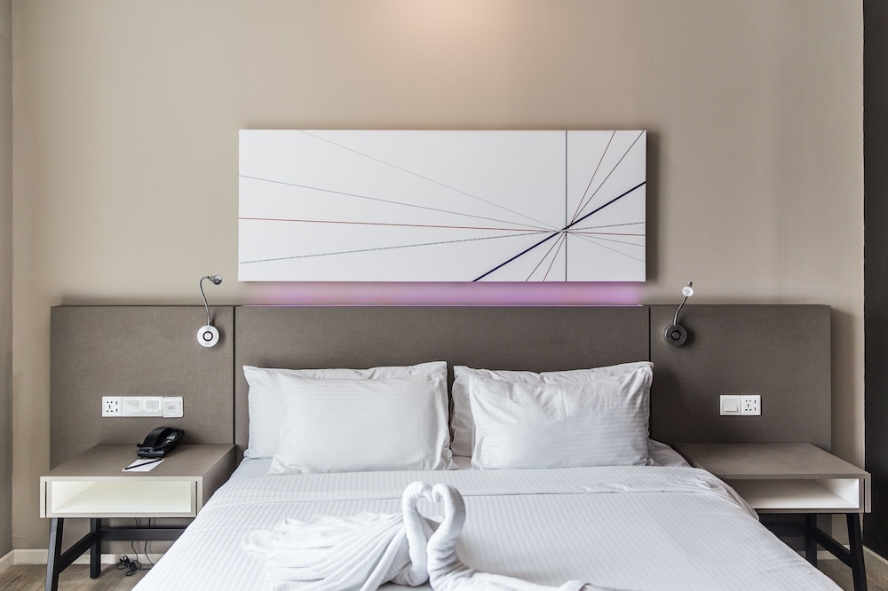 ALIA DAMANSARA BY SUBHOME photo5