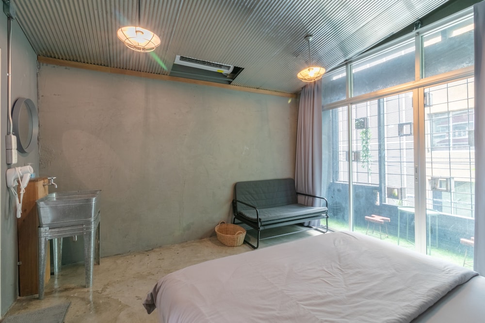 Zhelter'bkk 40/70