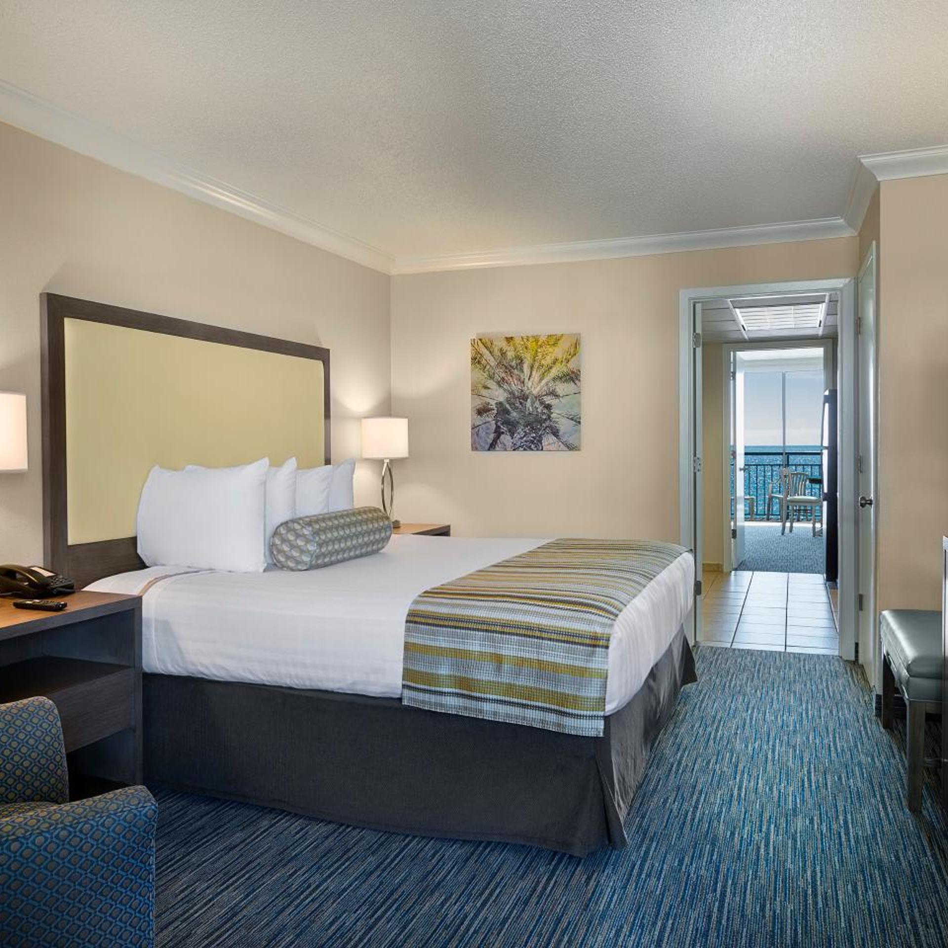 Suite, King Bed, Murphy Bed, Ocean Front