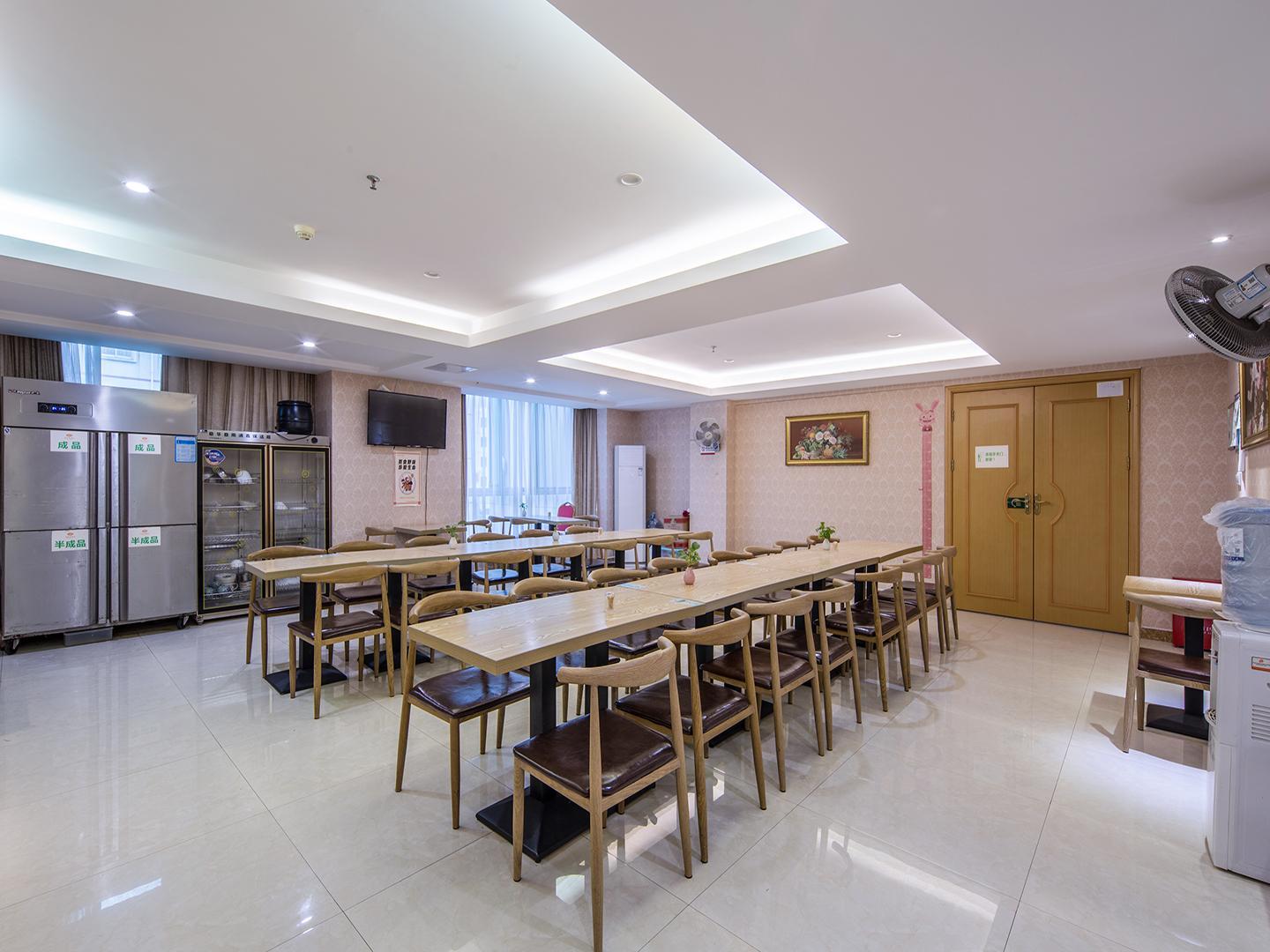Vienne Hotel (Nanning Qingxiu Mountain)، نانينغ 27/33