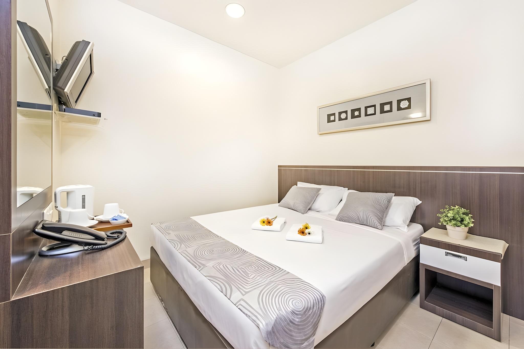 SUPERIOR, DOUBLE BED