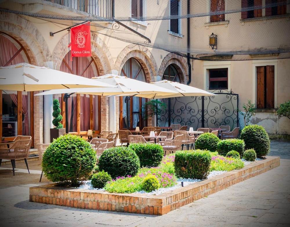 Domus Ciliota 2/47