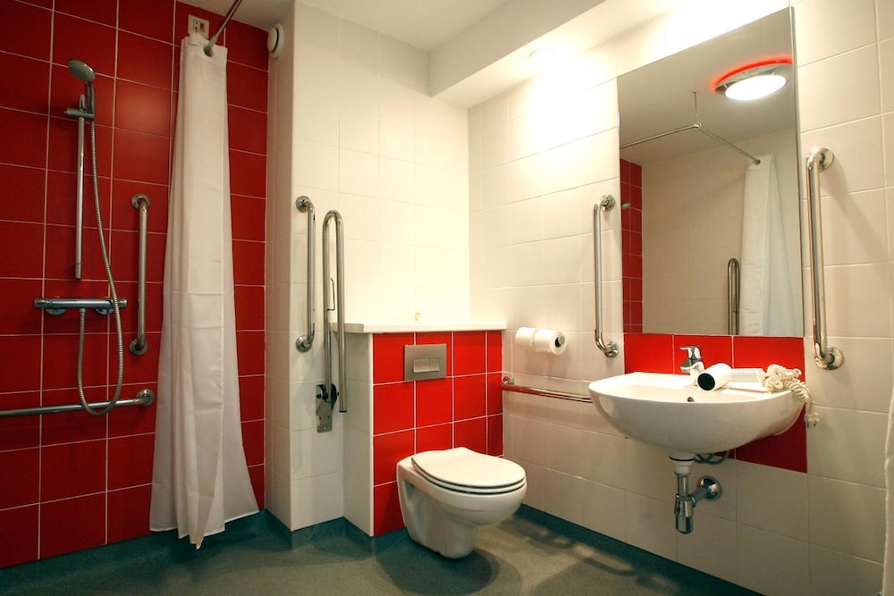 Travelodge Torrelaguna 33/34