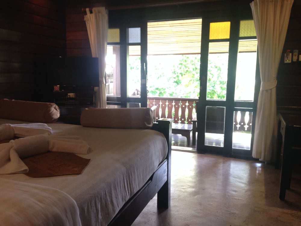 Pai River Corner Resort 10/50