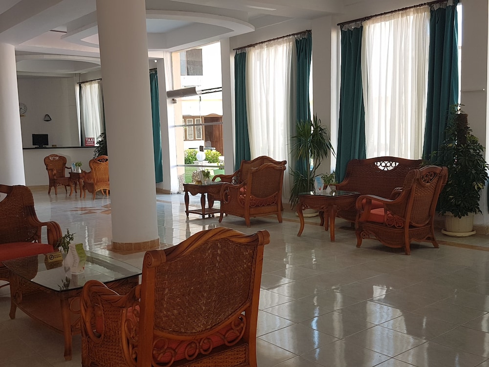 Bella Rose Aqua Park Beach Resort 20/33