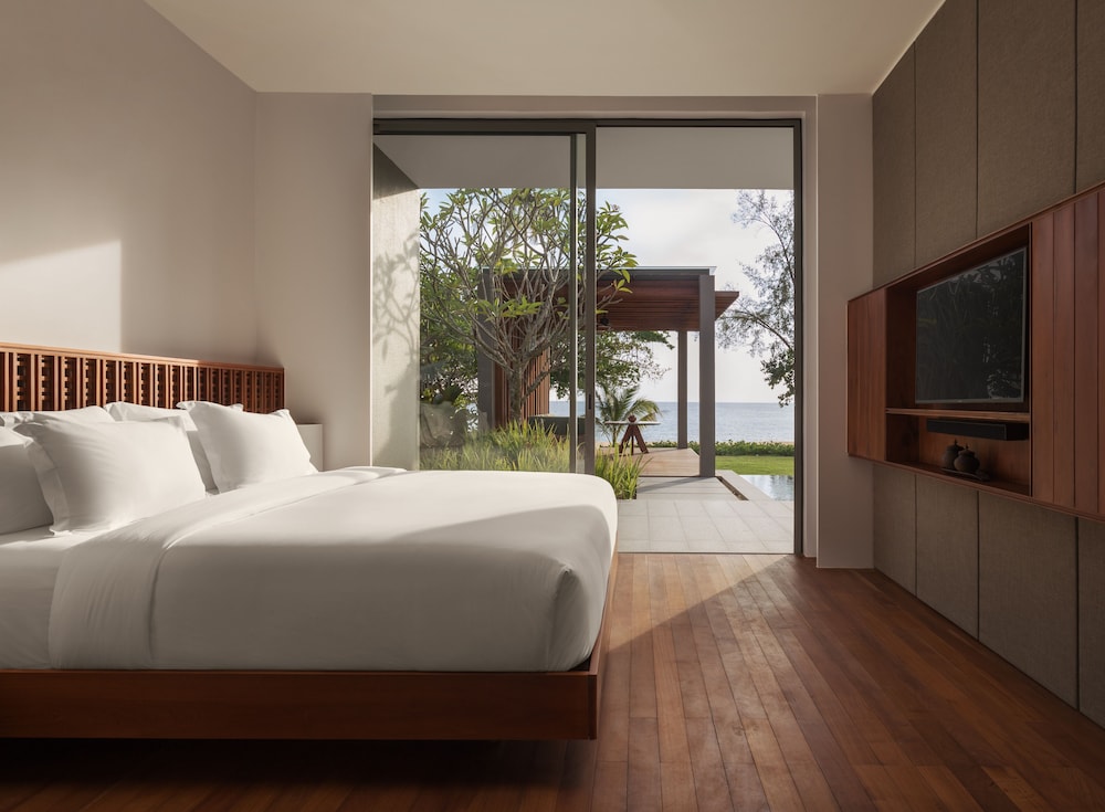 2 Bedrooms, Beach Pool, Villa, 2 King Beds