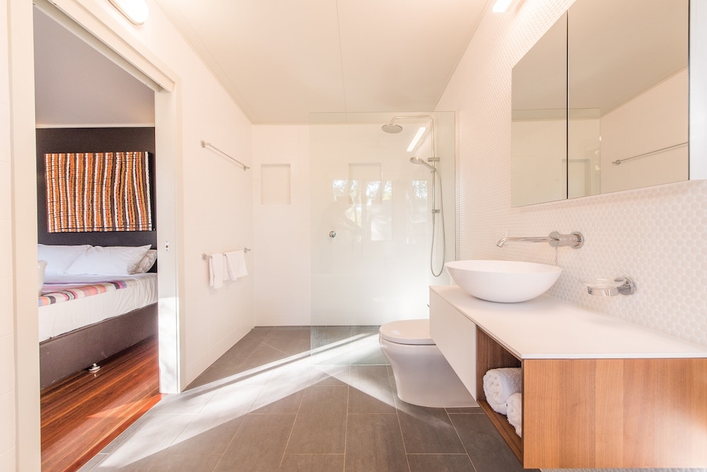 Allure Stradbroke Resort 70/70