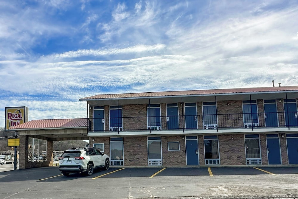 Regal Inn Guntersville Hwy 431 2/50