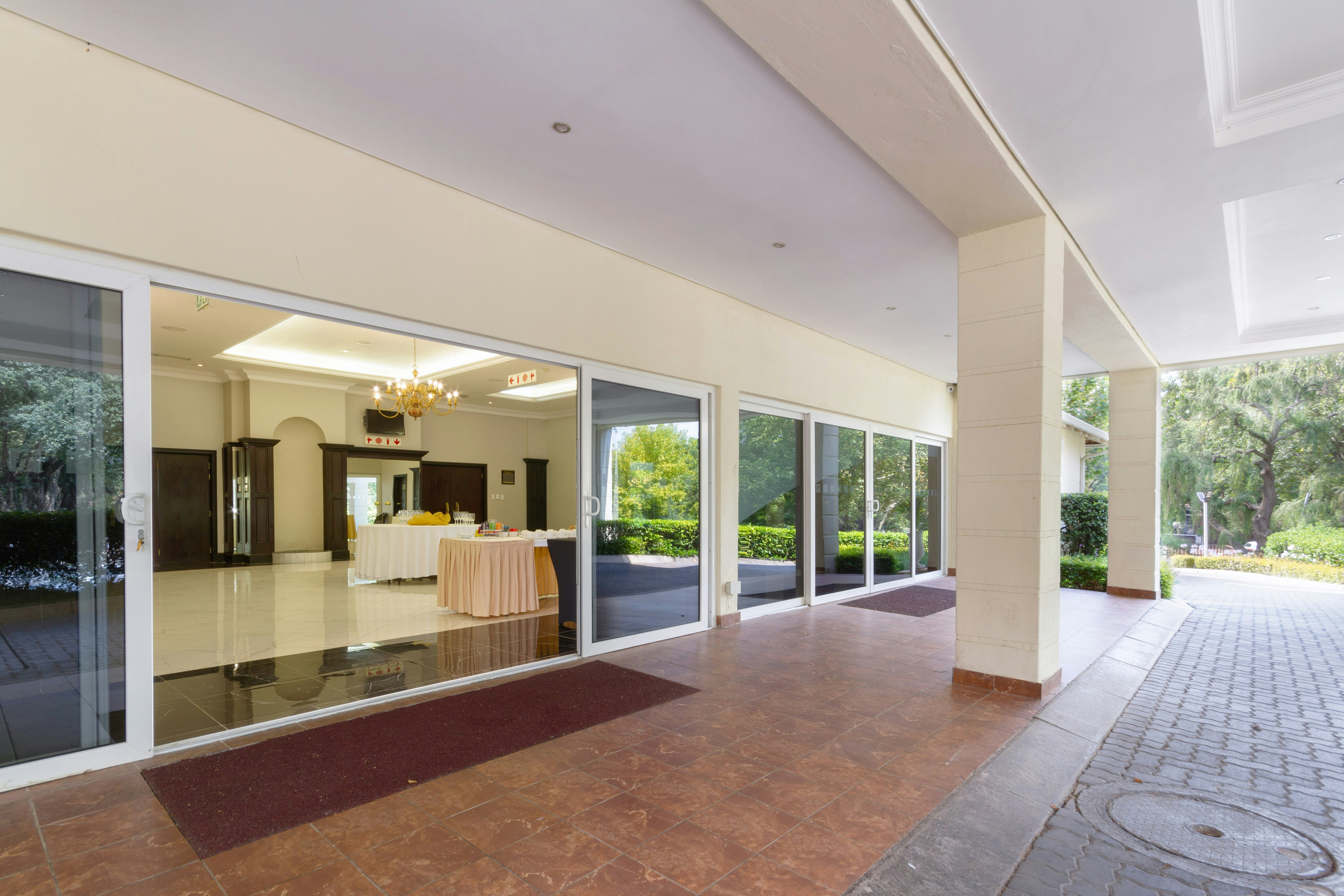 Holiday Inn Johannesburg Sunnyside Park, An Ihg Hotel 12/64