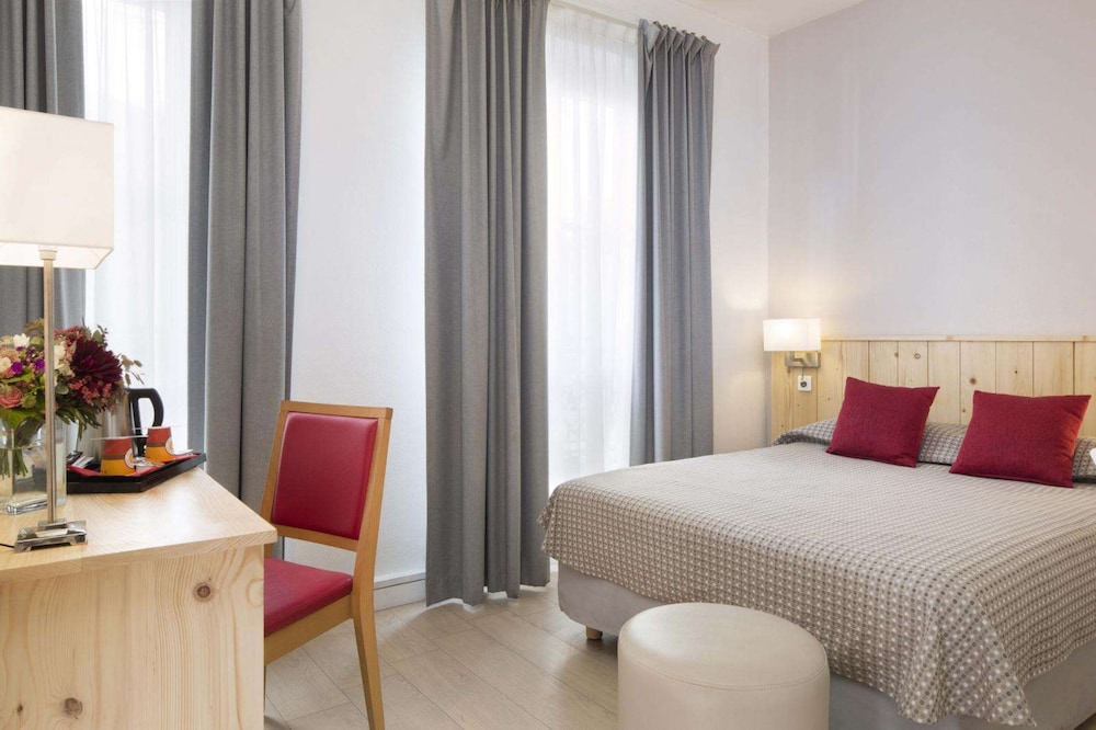Hotel Le Compostelle 8/43
