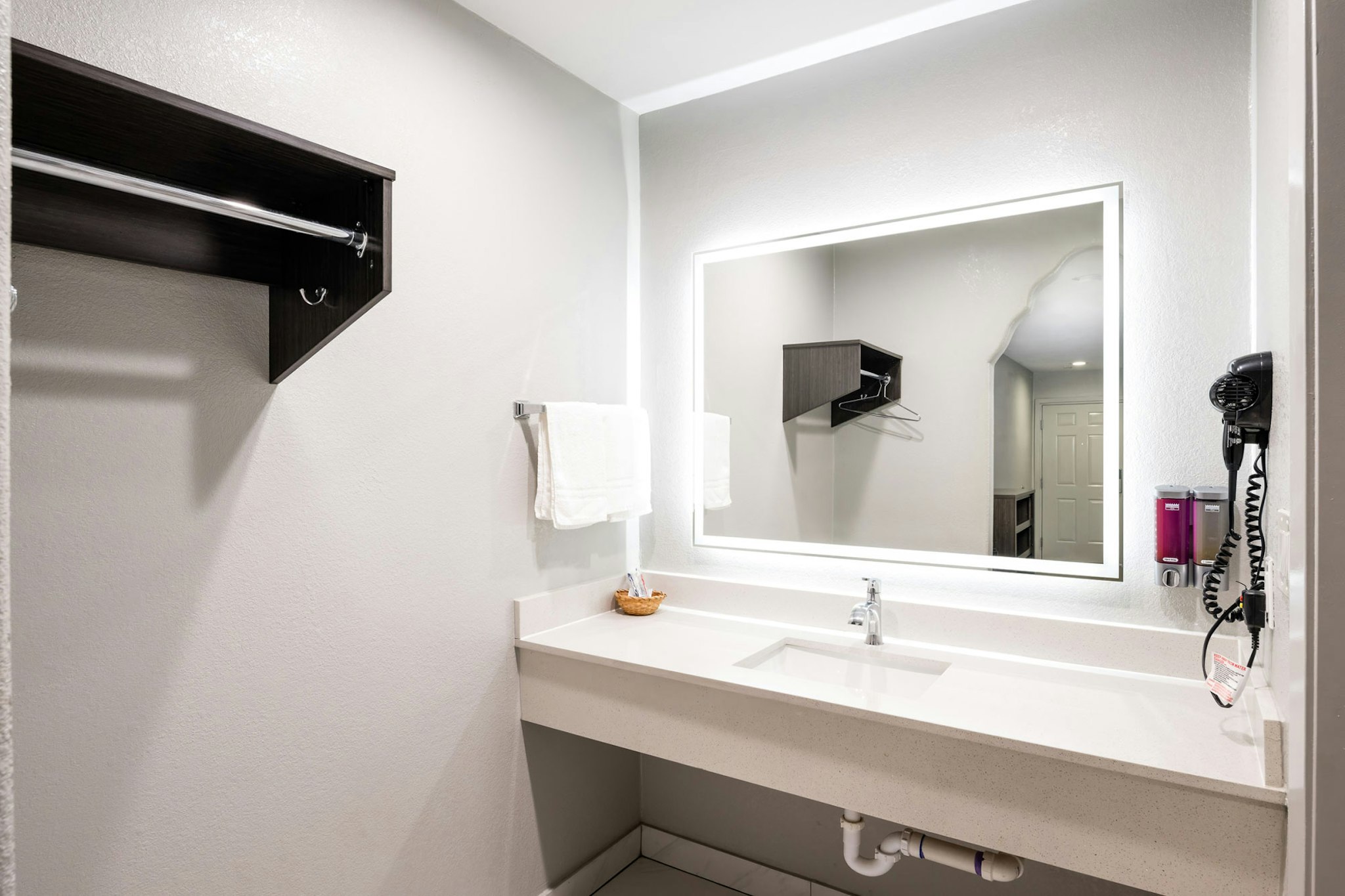 Downtowner Inns - Houston (Hamilton St.) 33/38
