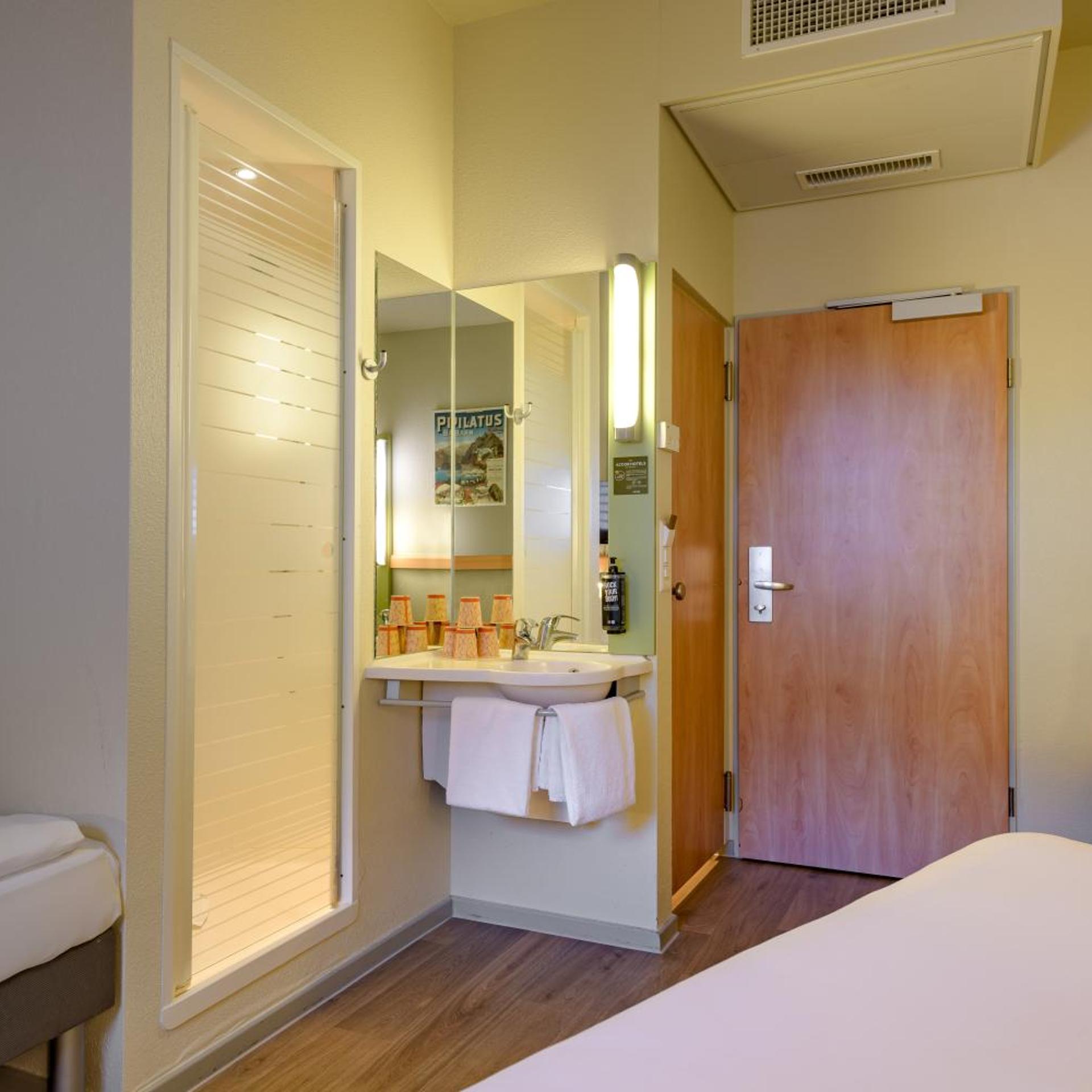 غرفة عائلية بسرير فردي، Ibis Budget Luzern City 10/10