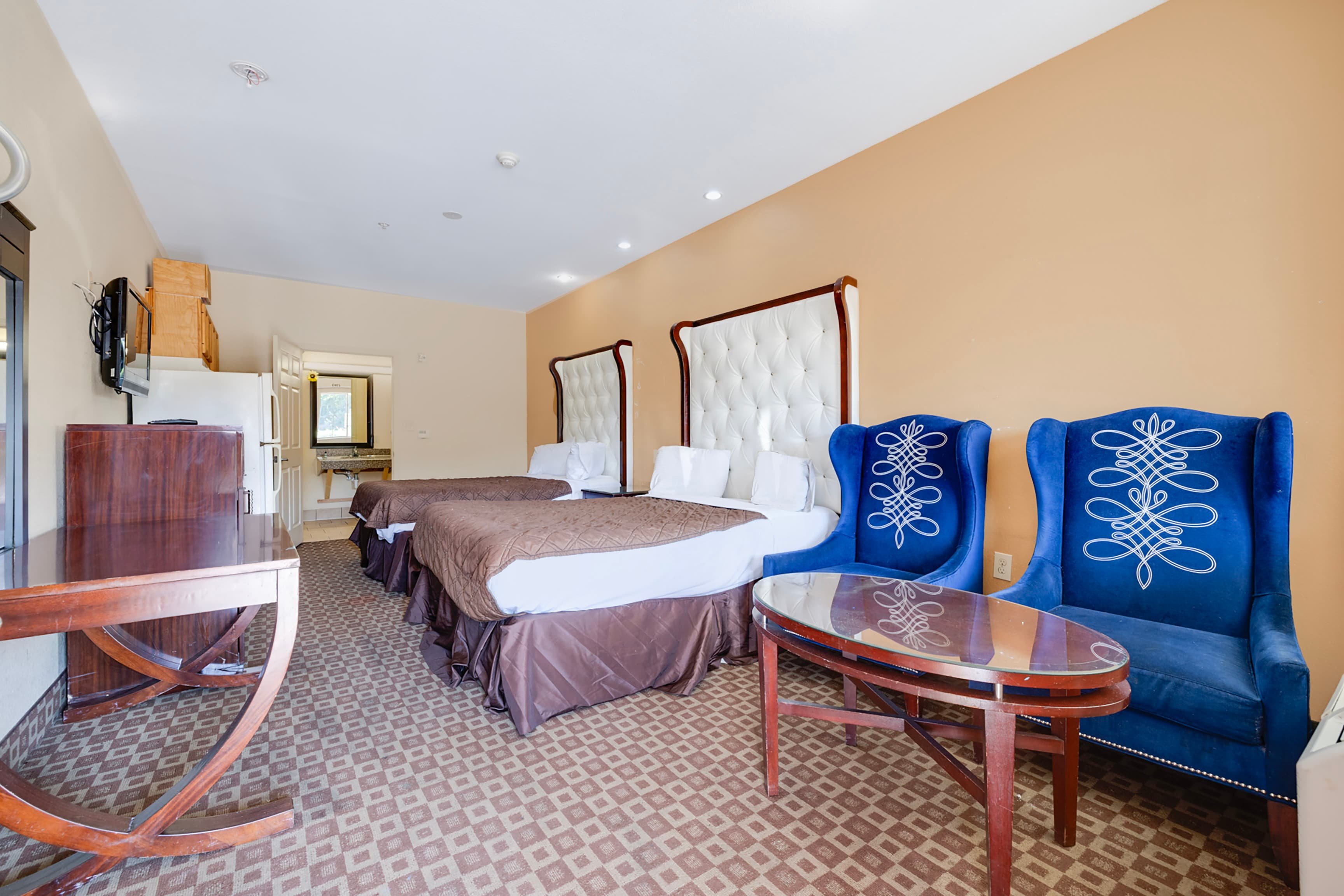 Capital O Deluxe Inn Channelview Houston I-10 30/58