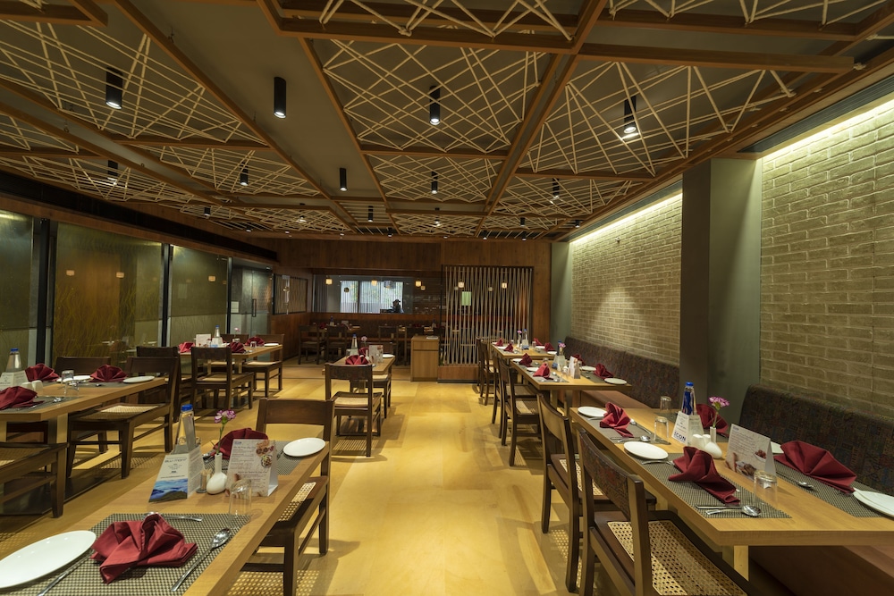 Icon Boutique Hotel by Bhagini 18/33