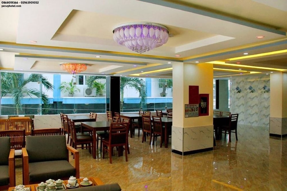 Yen Vy 04 Luxury Hotel 29/33