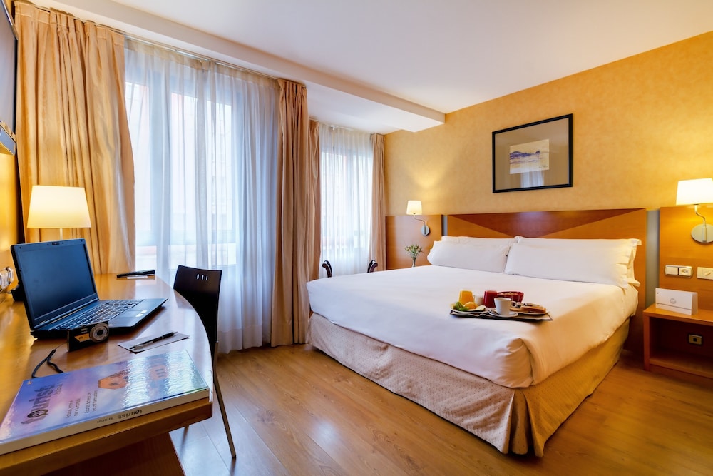 Hotel Oca Villa De Aviles 9/31