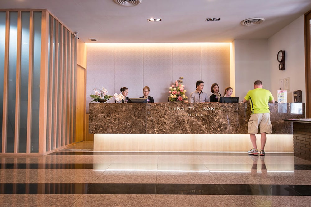 DYNASTY GRANDE HOTEL 5/45