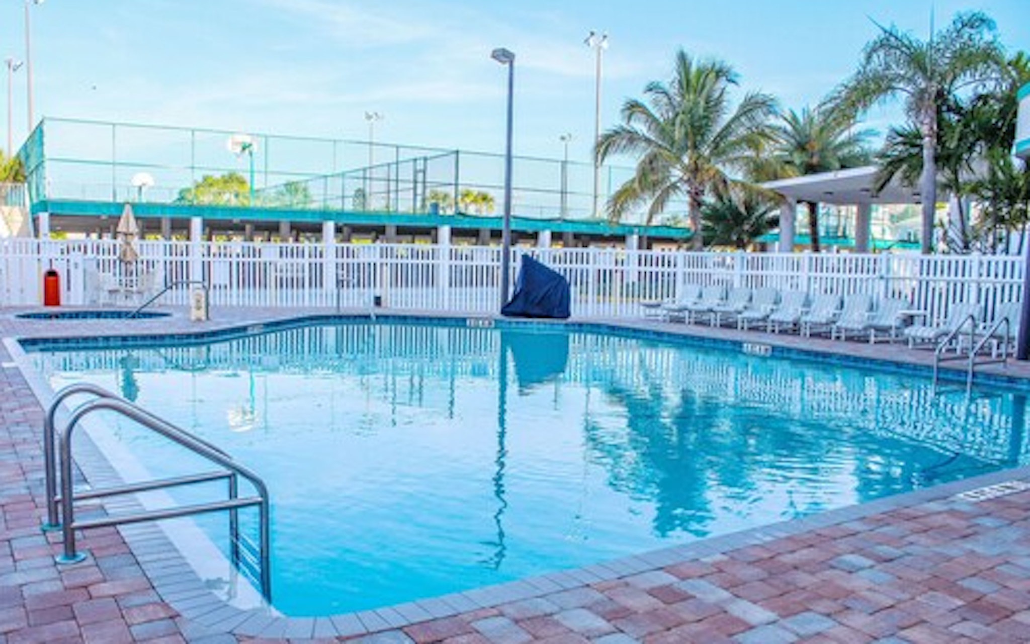 Discovery Beach Resort 9/18