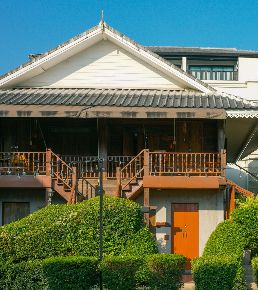 Buri Gallery House and Resort 4/50