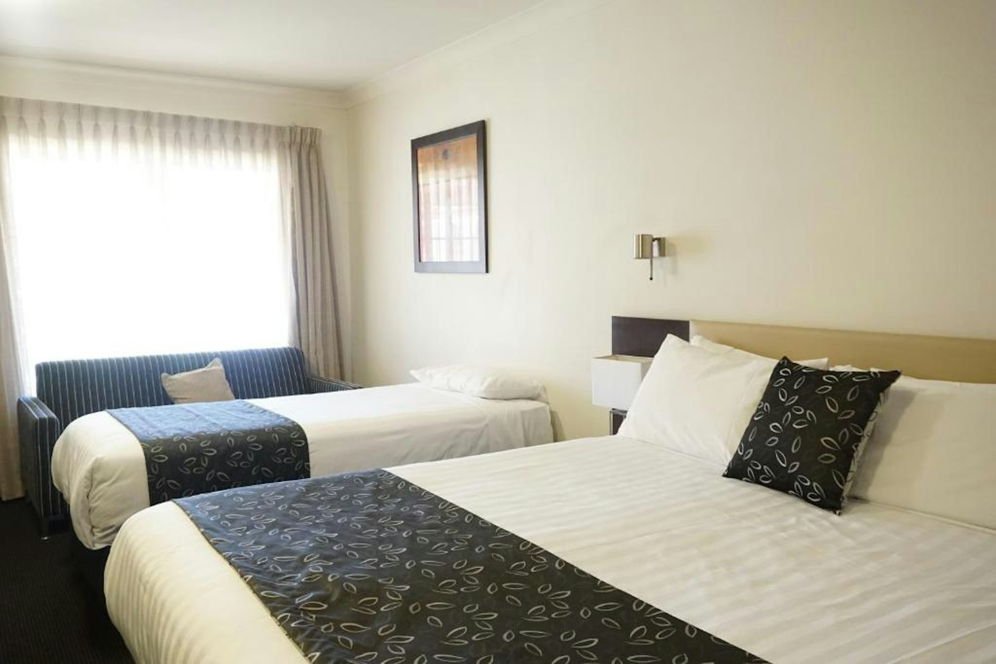 The Charles Boutique Hotel 8/38