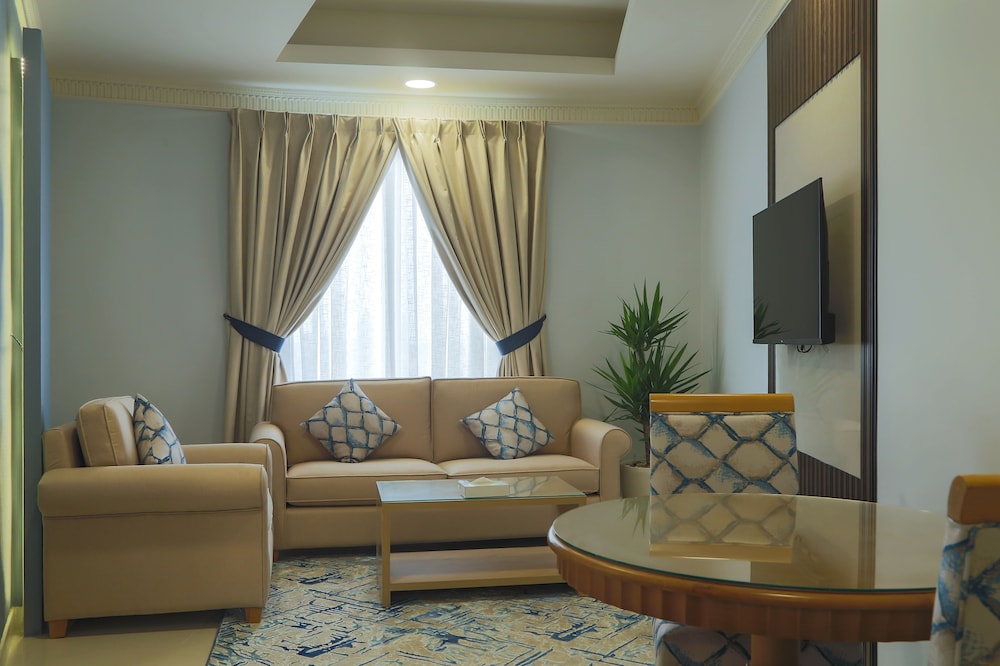 تالا ان(Tala Inn Corniche Dammam) 24/37