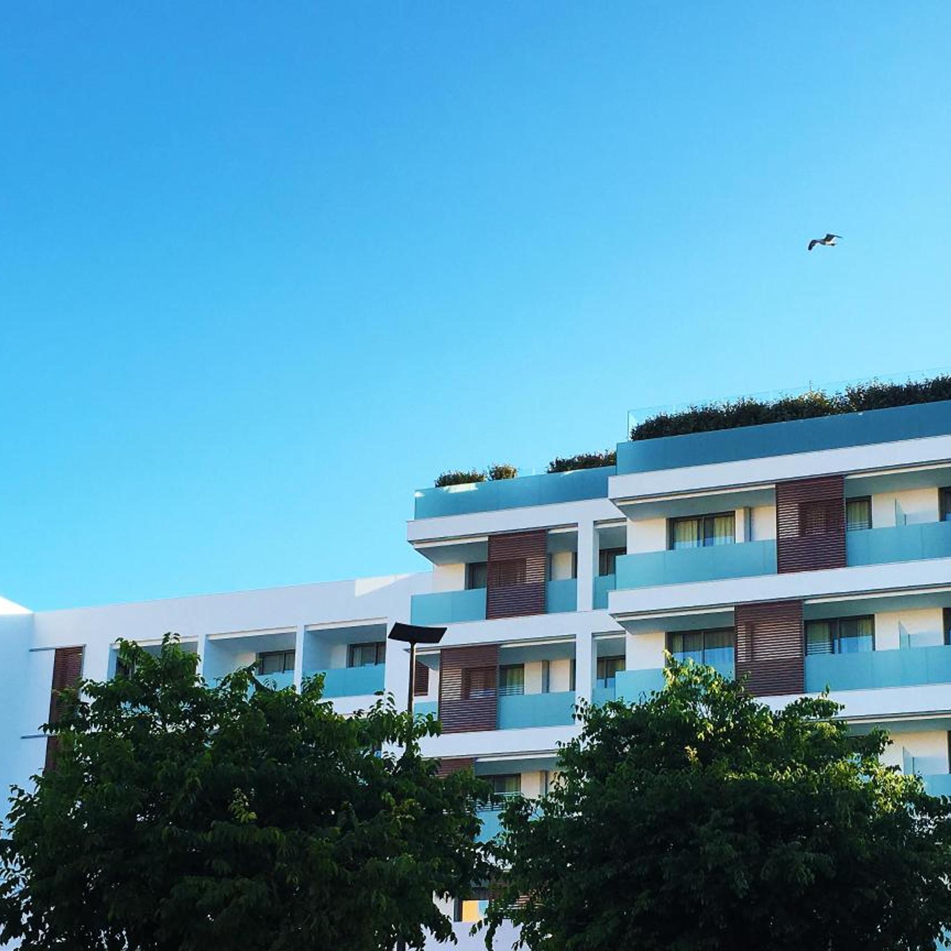 Apartamentos B-Llobet Sun & Confort 5/50