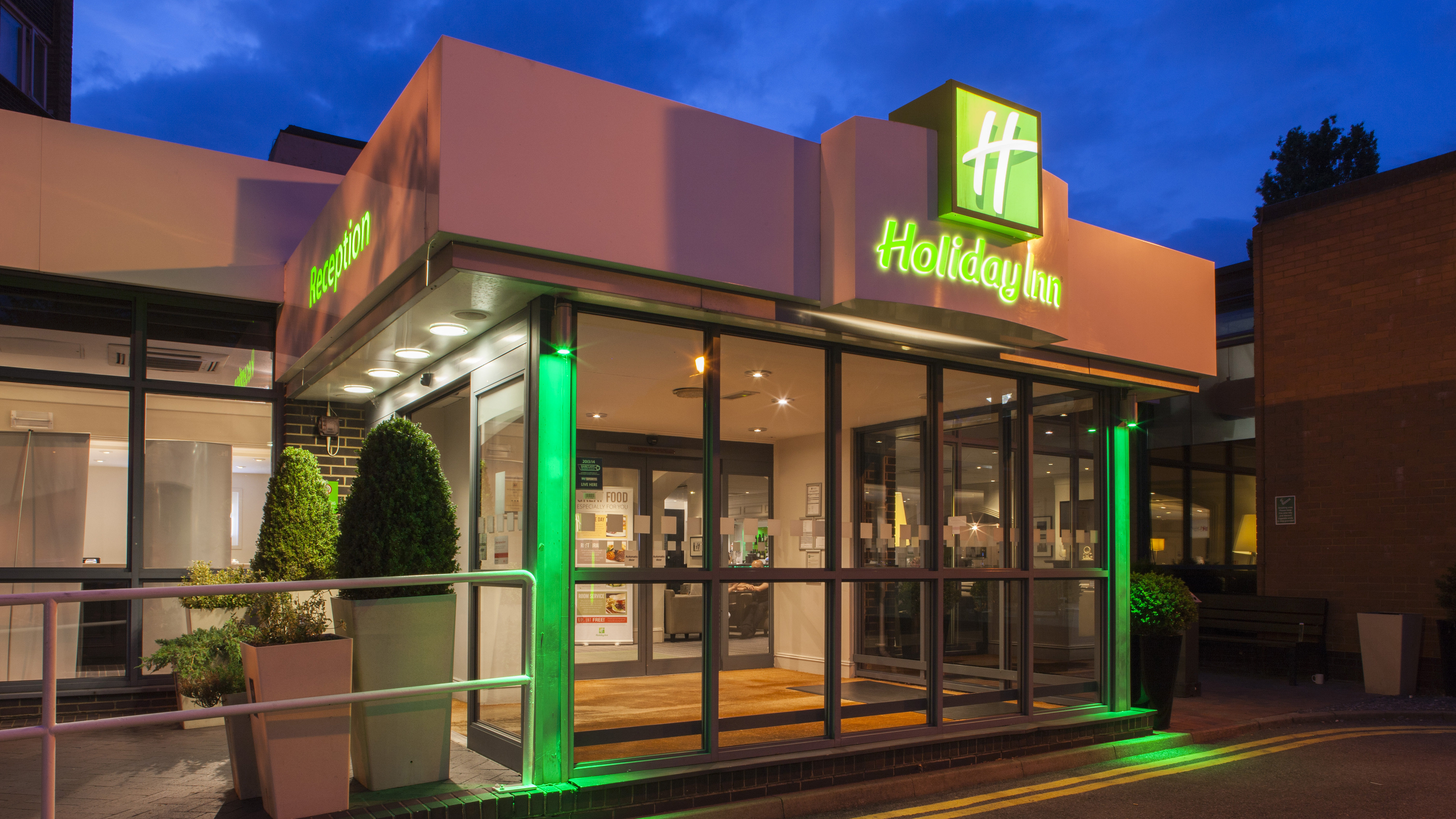 HOLIDAY INN PORTSMOUTH 4/73