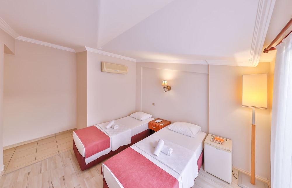 Bilgin Hotel 12/49