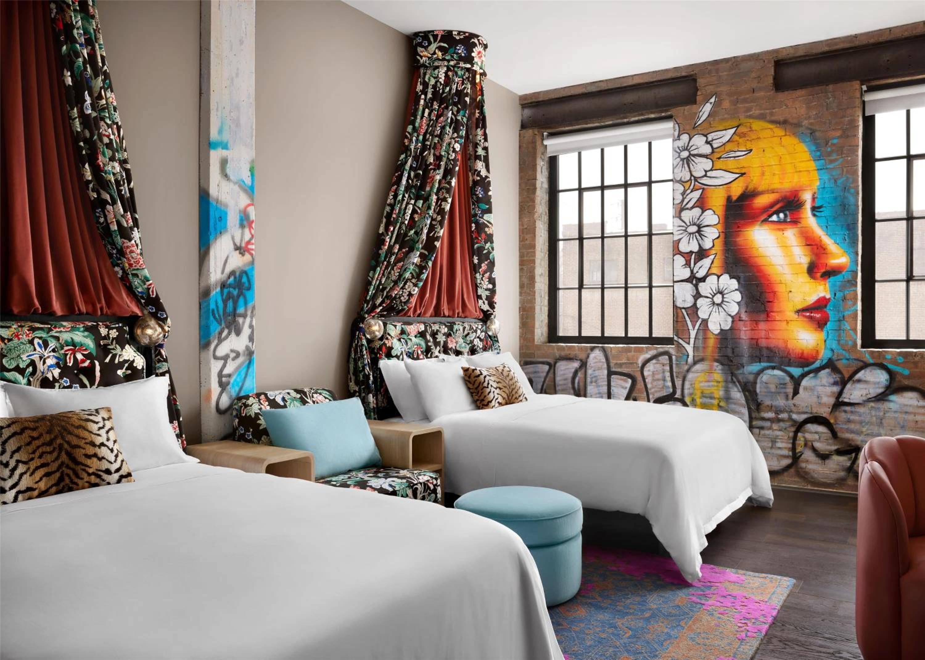 ROOM, 2 QUEEN BEDS, RIVER FRONT