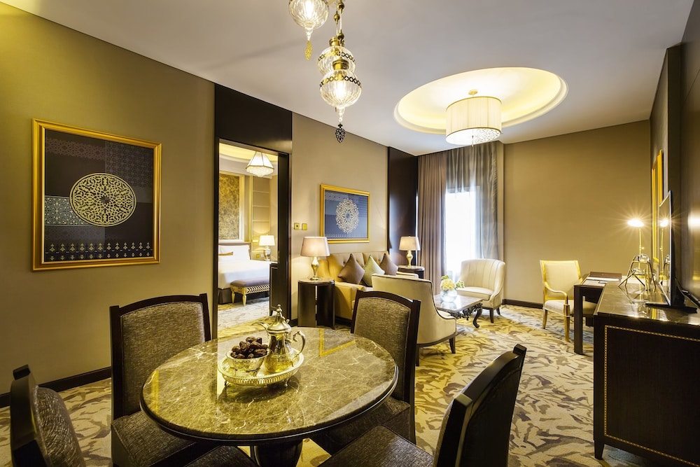 Ezdan Palace Hotel 44/59