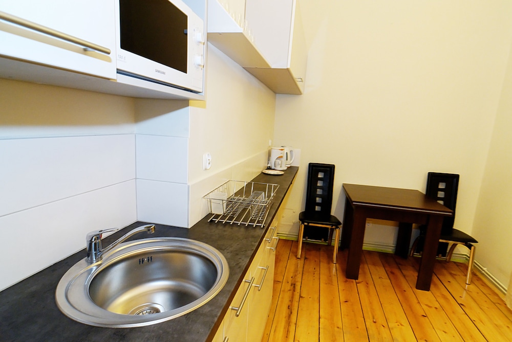 P&J Apartments 27/50